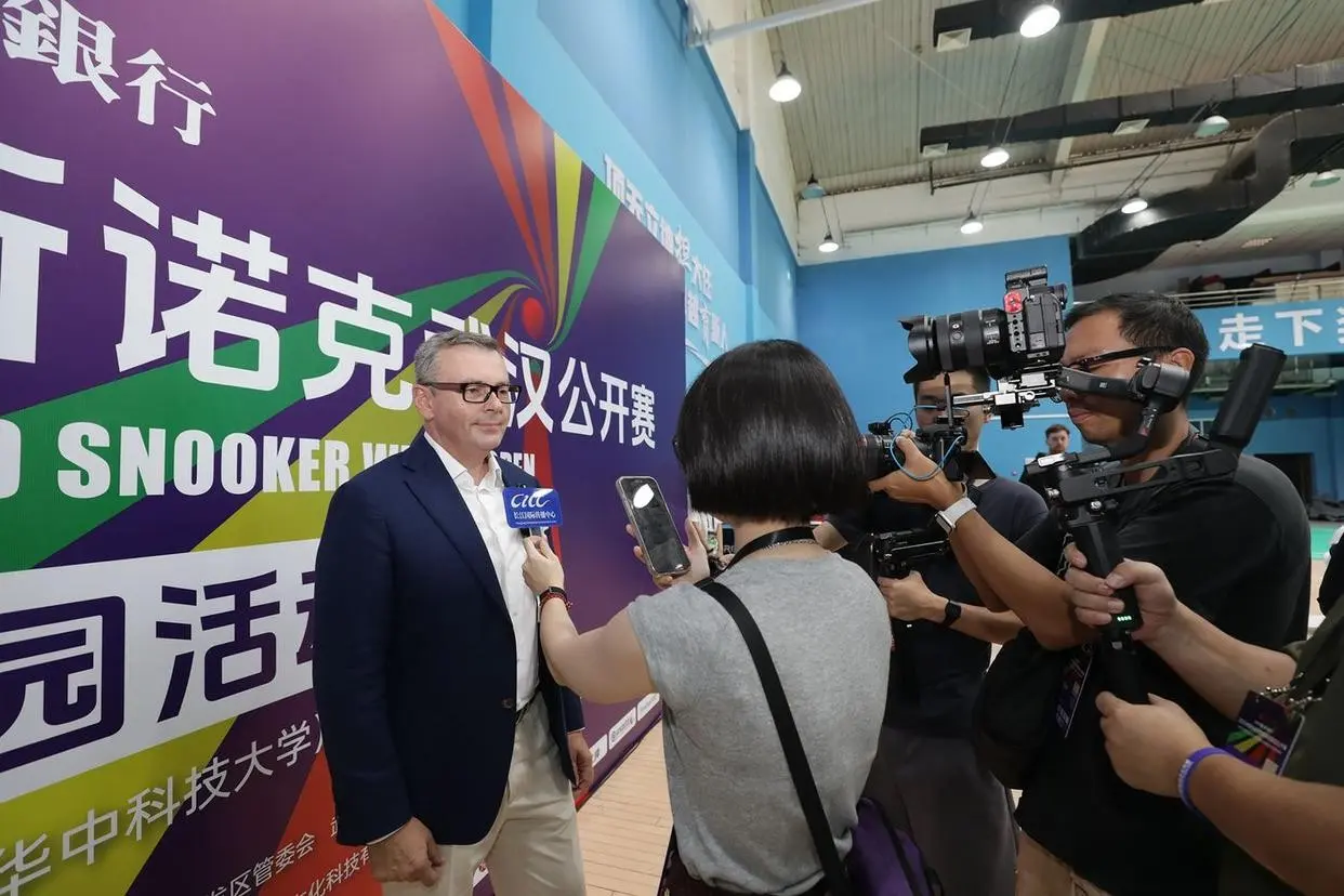 AA, 评审范围覆, 赛的卓越表 AA, 评审范围覆, 赛的卓越表