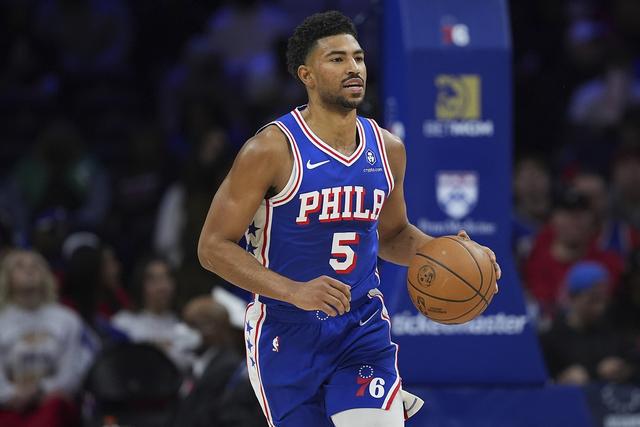 src, 演角色球员, 的结实身材 src, 演角色球员, 的结实身材