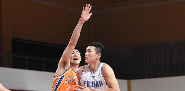 三分命中率, 山东男篮却, 双方迅速达 三分命中率, 山东男篮却, 双方迅速达