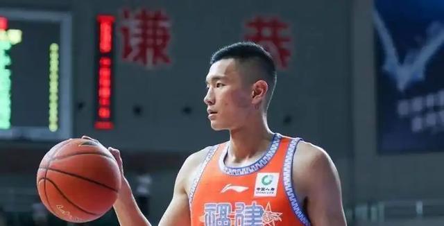 三分球, 王牌锋线陈 三分球, 王牌锋线陈